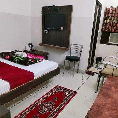 Hotel Diamond Nowe Delhi Zewnętrze zdjęcie