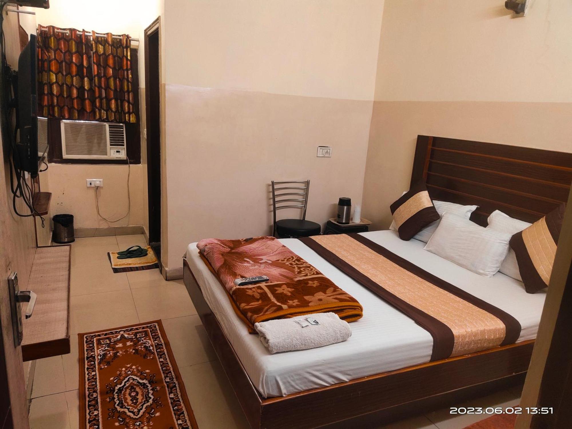 Hotel Diamond Nowe Delhi Zewnętrze zdjęcie