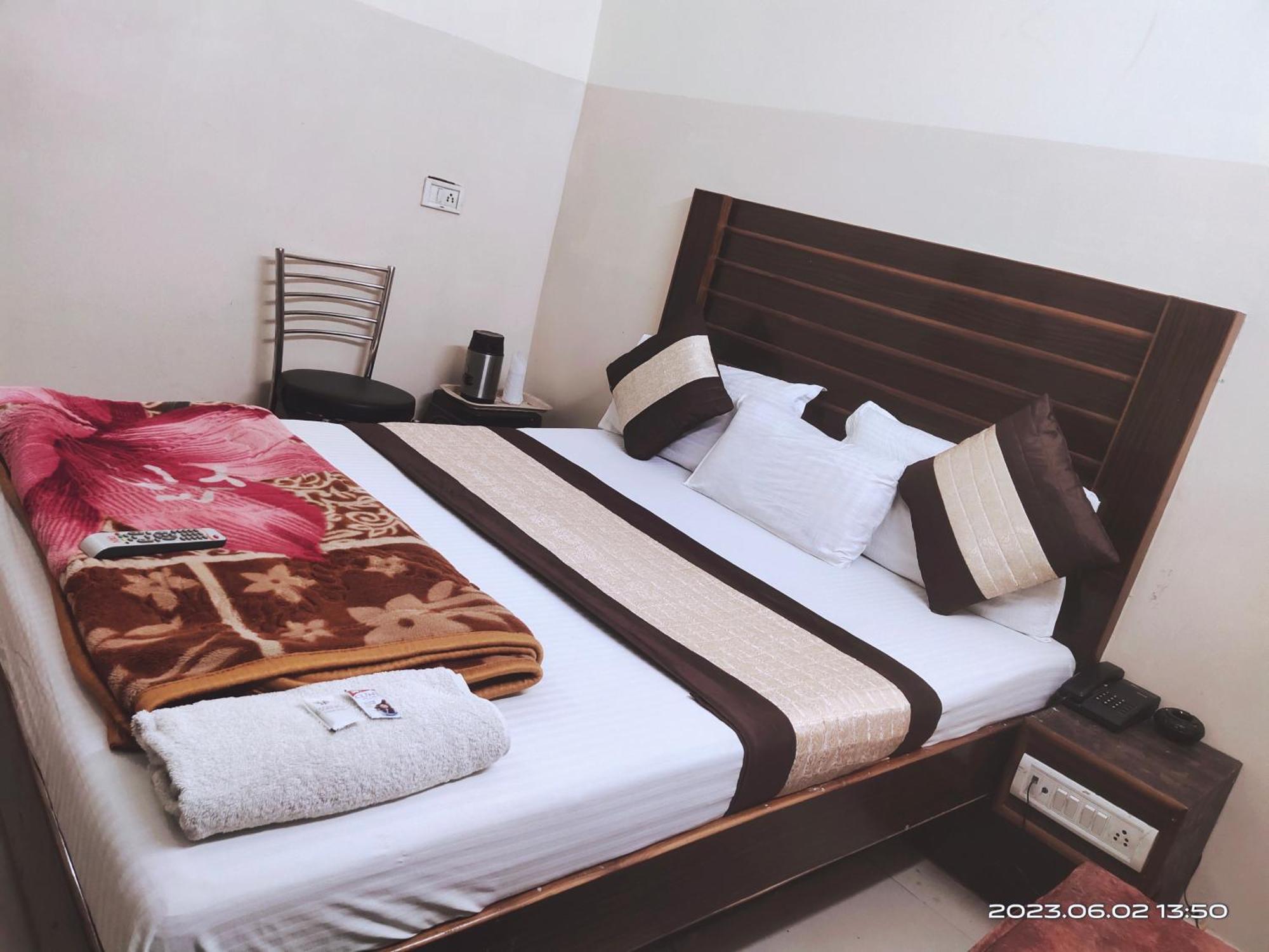 Hotel Diamond Nowe Delhi Zewnętrze zdjęcie